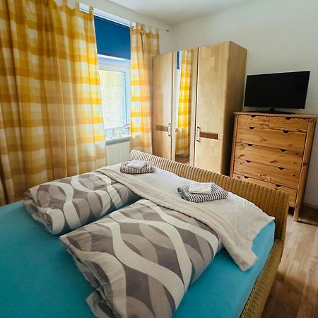 Ferienwohnung Am Elberadweg Dessau-Rosslau Exterior foto